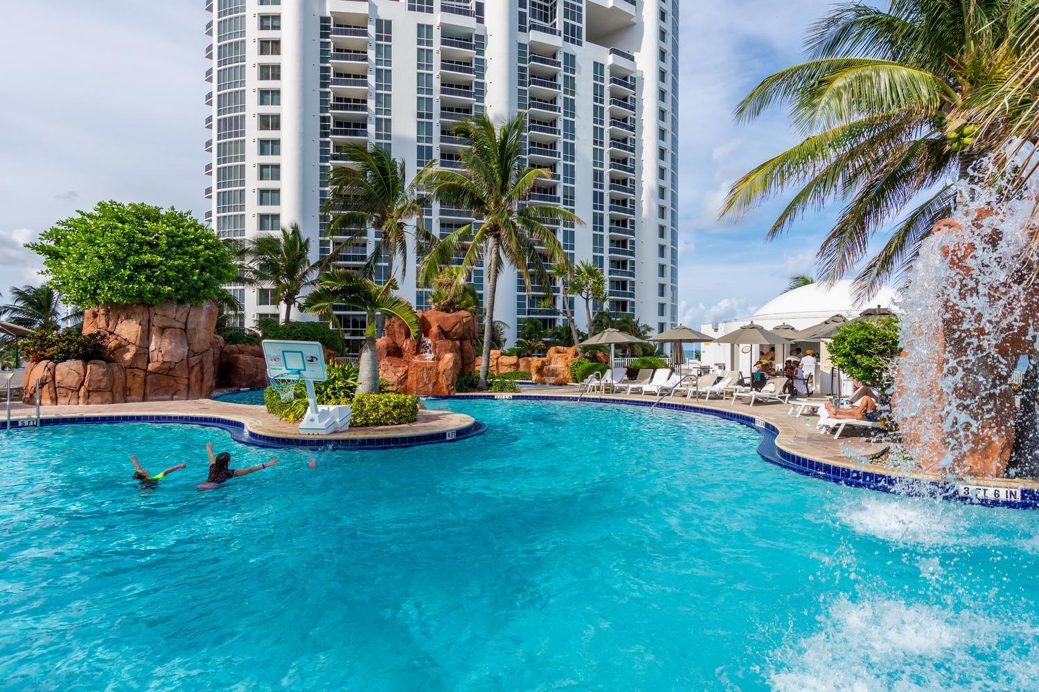 Trump Intl 2 Bedroom Apartment 1600 Sqf Ocean Front Miami Beach Eksteriør billede
