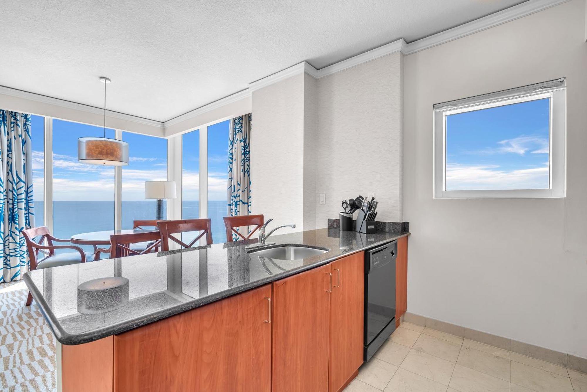 Trump Intl 2 Bedroom Apartment 1600 Sqf Ocean Front Miami Beach Eksteriør billede