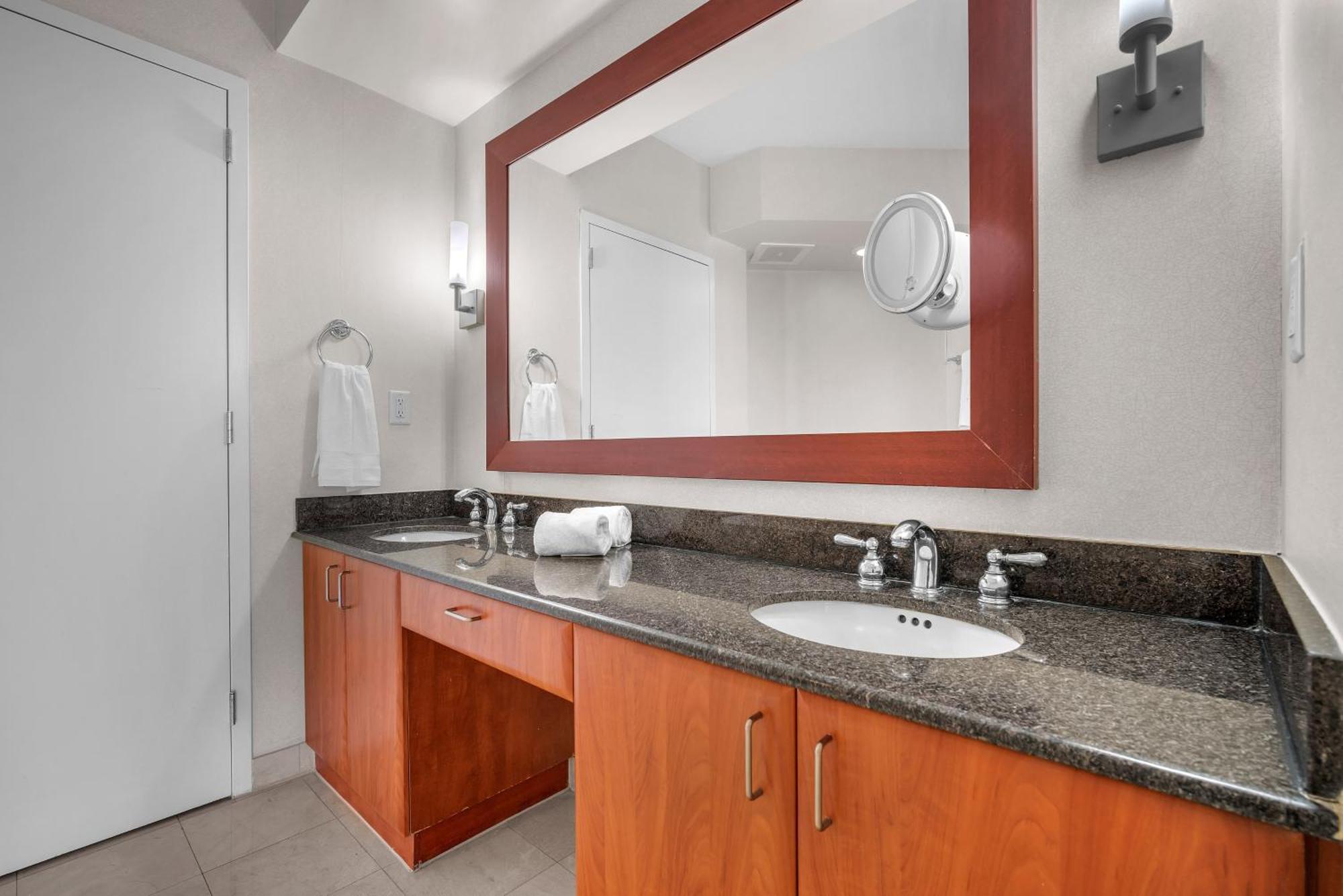 Trump Intl 2 Bedroom Apartment 1600 Sqf Ocean Front Miami Beach Eksteriør billede